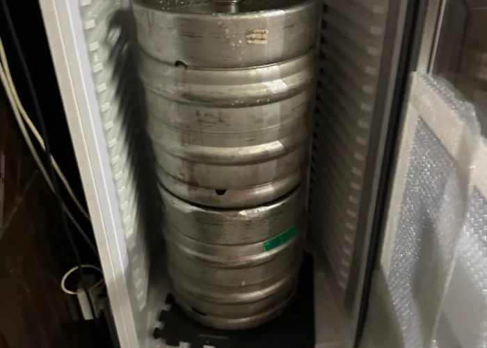 Apartament Former Pub 6 For Stag Do, Mens Cave *